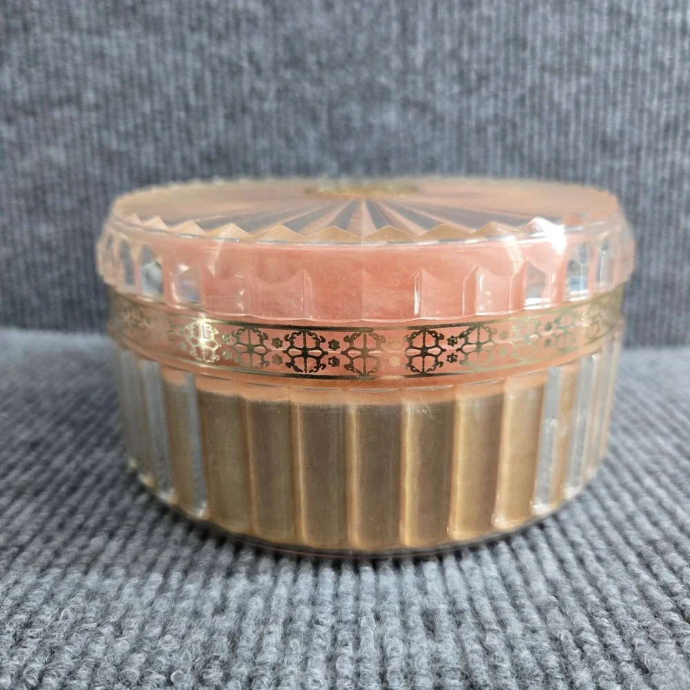 Houbigant Essence de Chantilly Dusting Powder Puff Box 6oz